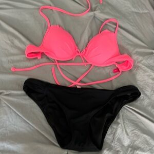 Victoria’s Secret set